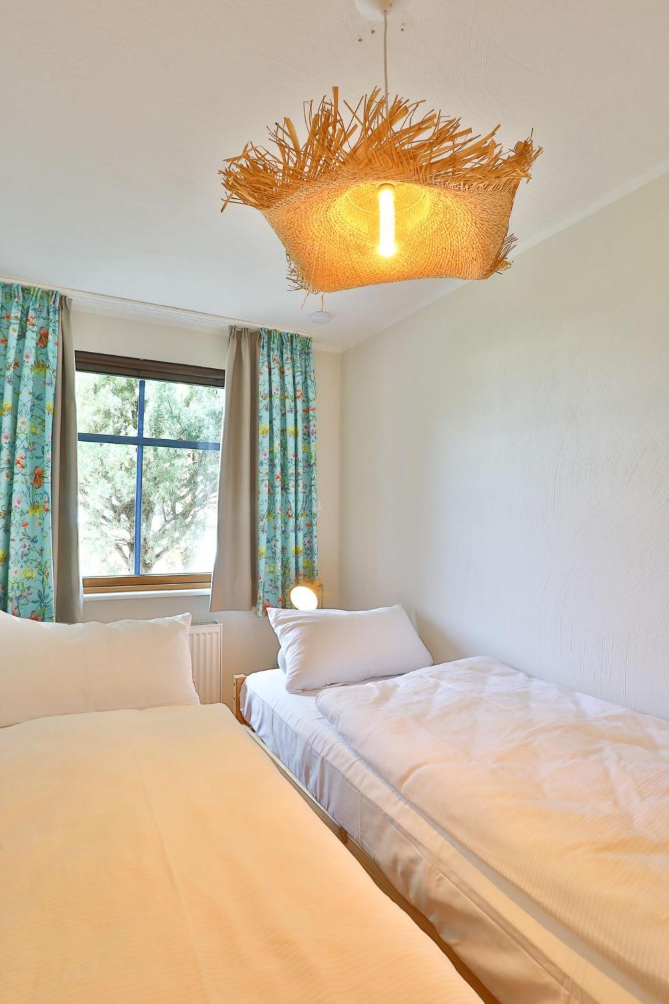 Ferienwohnung "Zur Rebe" Middelhagen Ngoại thất bức ảnh